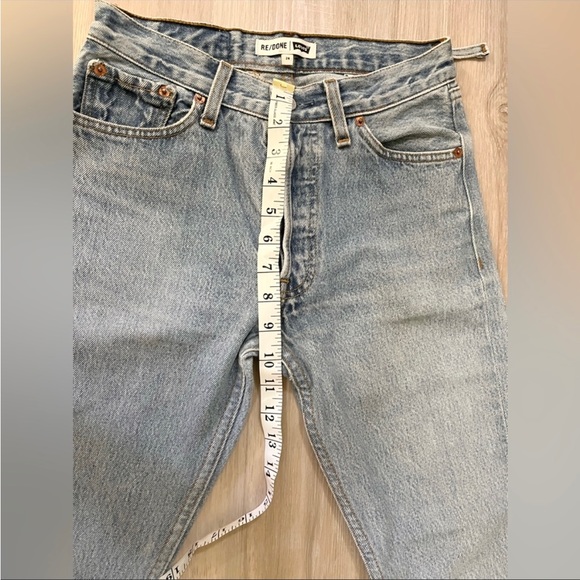 Redone vintage levi’s 501 cropped jeans - Picture 4 of 11